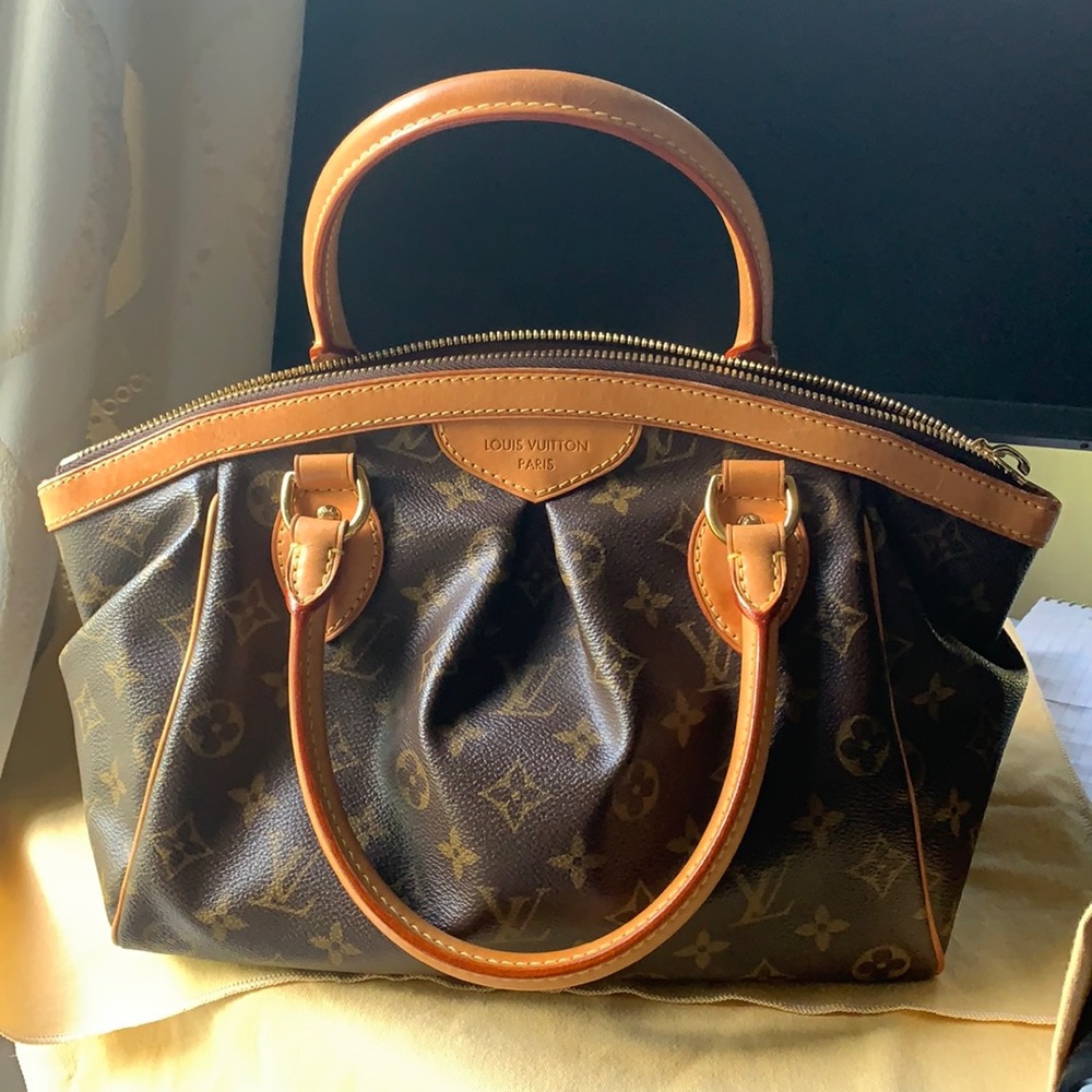 Authentic Beautiful Tivoli PM